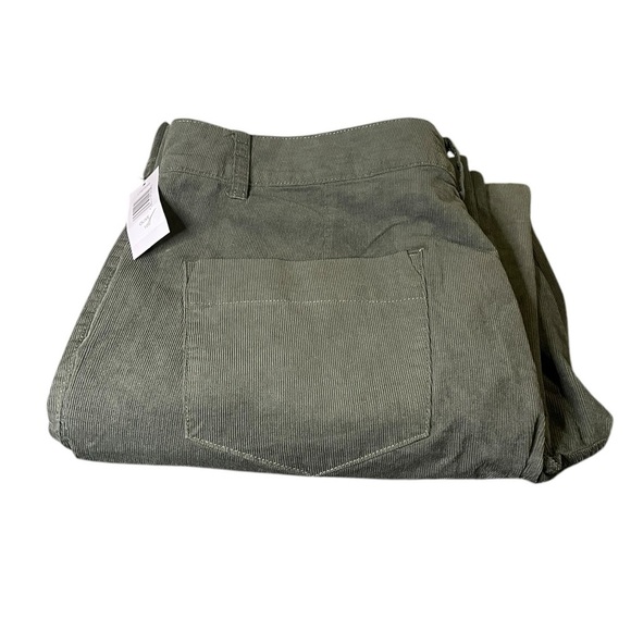 Weatherproof Vintage Wide-Leg Corduroy, Size: 10 Color: Olive Green - Picture 4 of 8